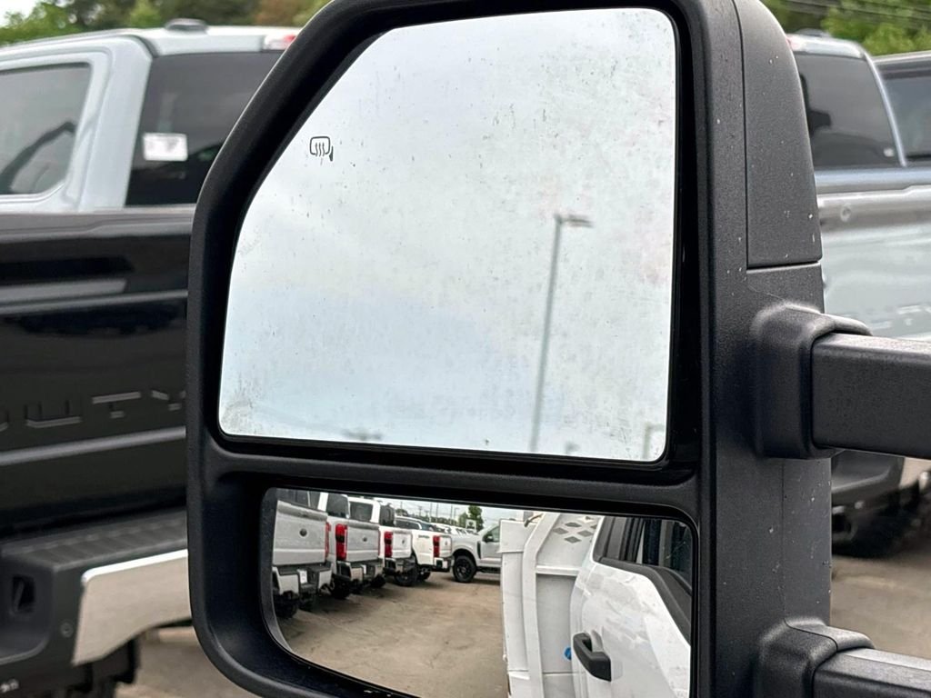 Used 2024 White Ford XL image 30