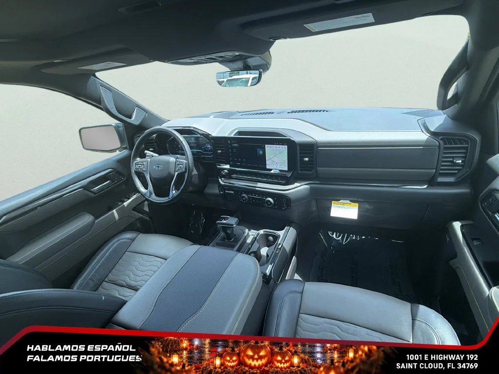 Used 2025 Slate Gray Metallic Chevrolet ZR2 image 30