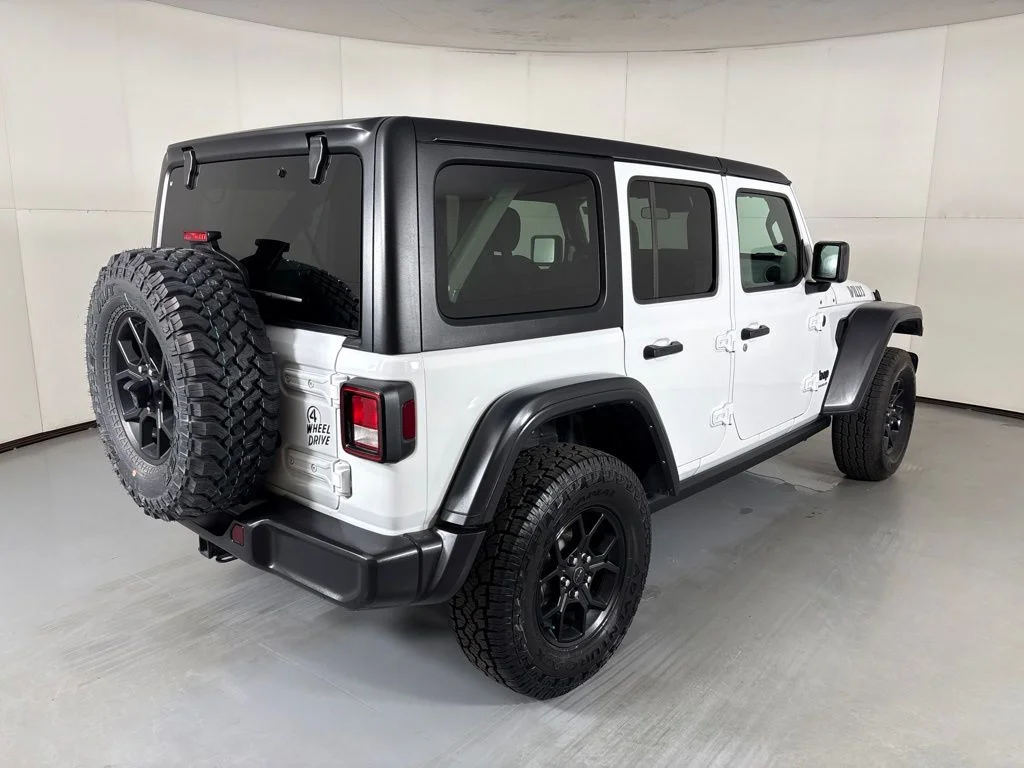 Used 2025 White Jeep Willys image 8