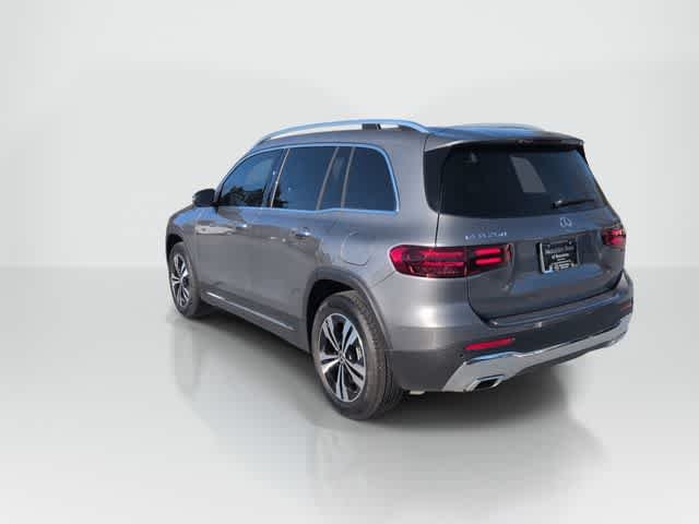 Used 2025 Mountain Grey Metallic Mercedes-Benz GLB 250 image 6