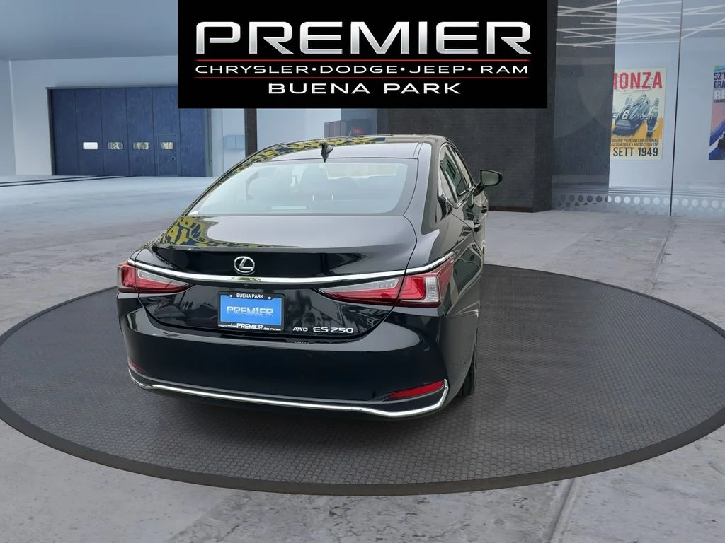 Used 2023 Black Lexus 250 image 7