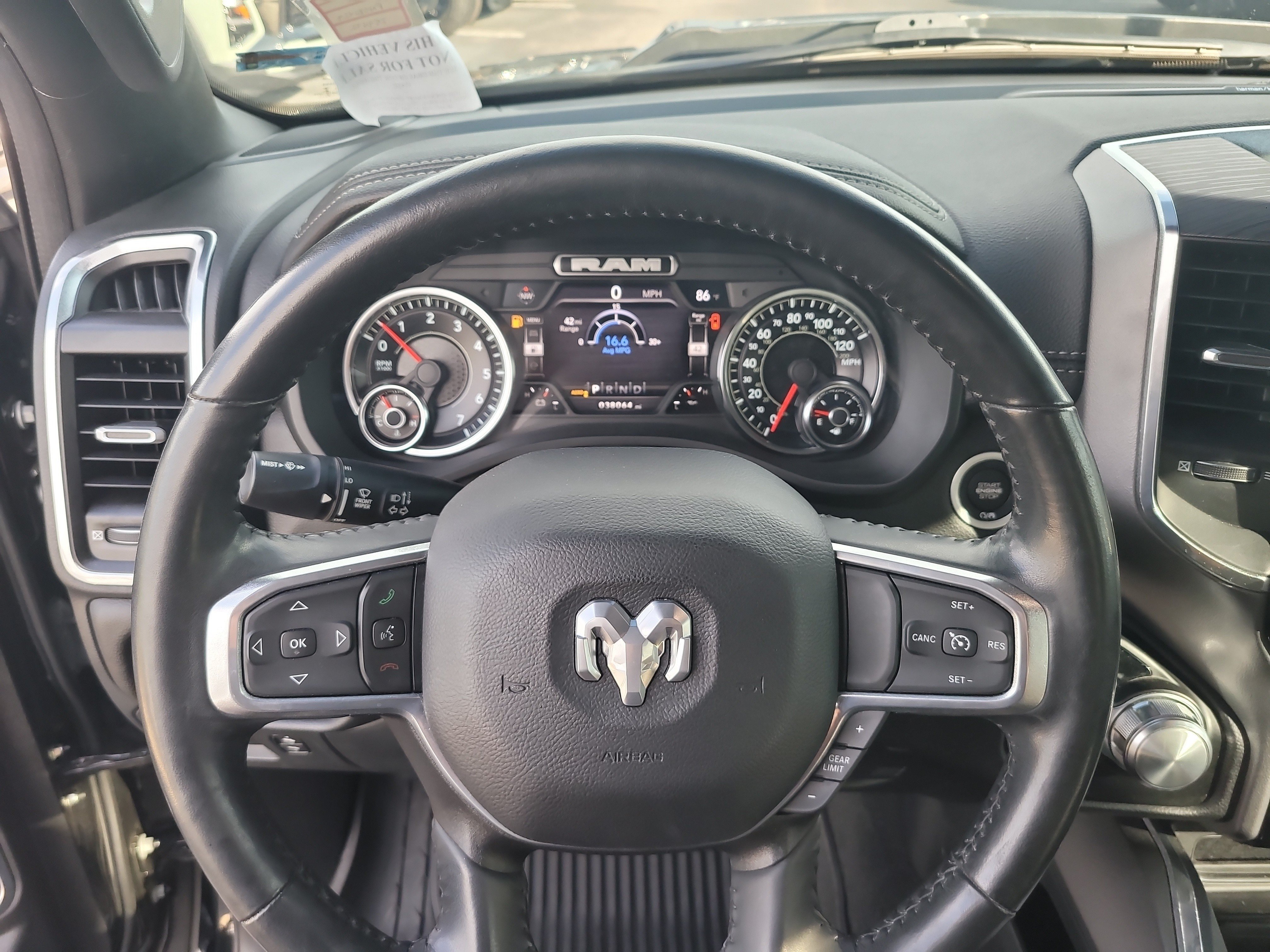 Used 2023 Diamond Black Crystal Pearlcoat Ram Laramie image 25