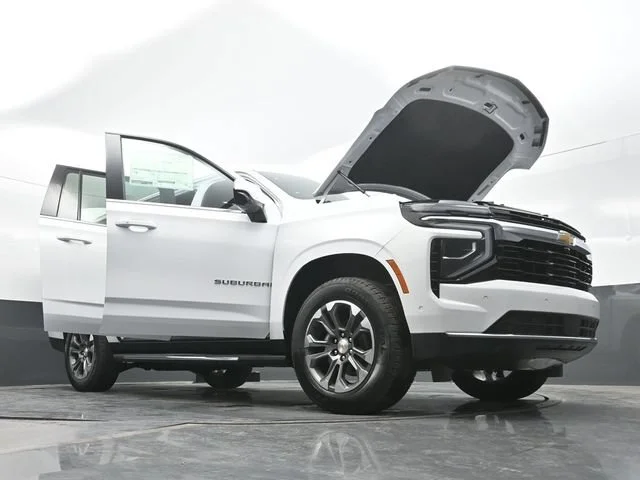 2026 Chevrolet Suburban LS - Photo 22