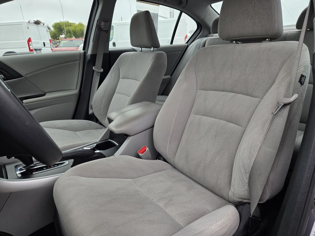 Used 2014 GRAY Honda EX image 19