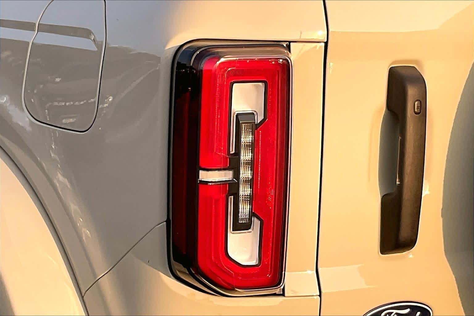 New 2026 Desert Sand Ford Outer Banks® image 11