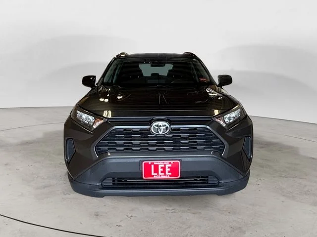 Used 2019 Gray Toyota LE image 9
