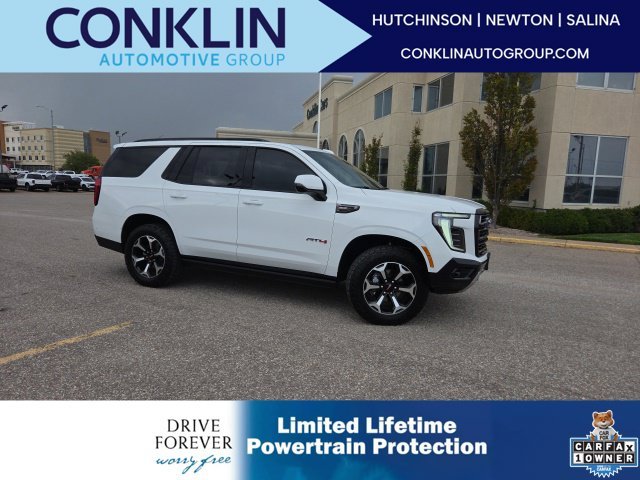 Used 2025 White GMC AT4 image 1