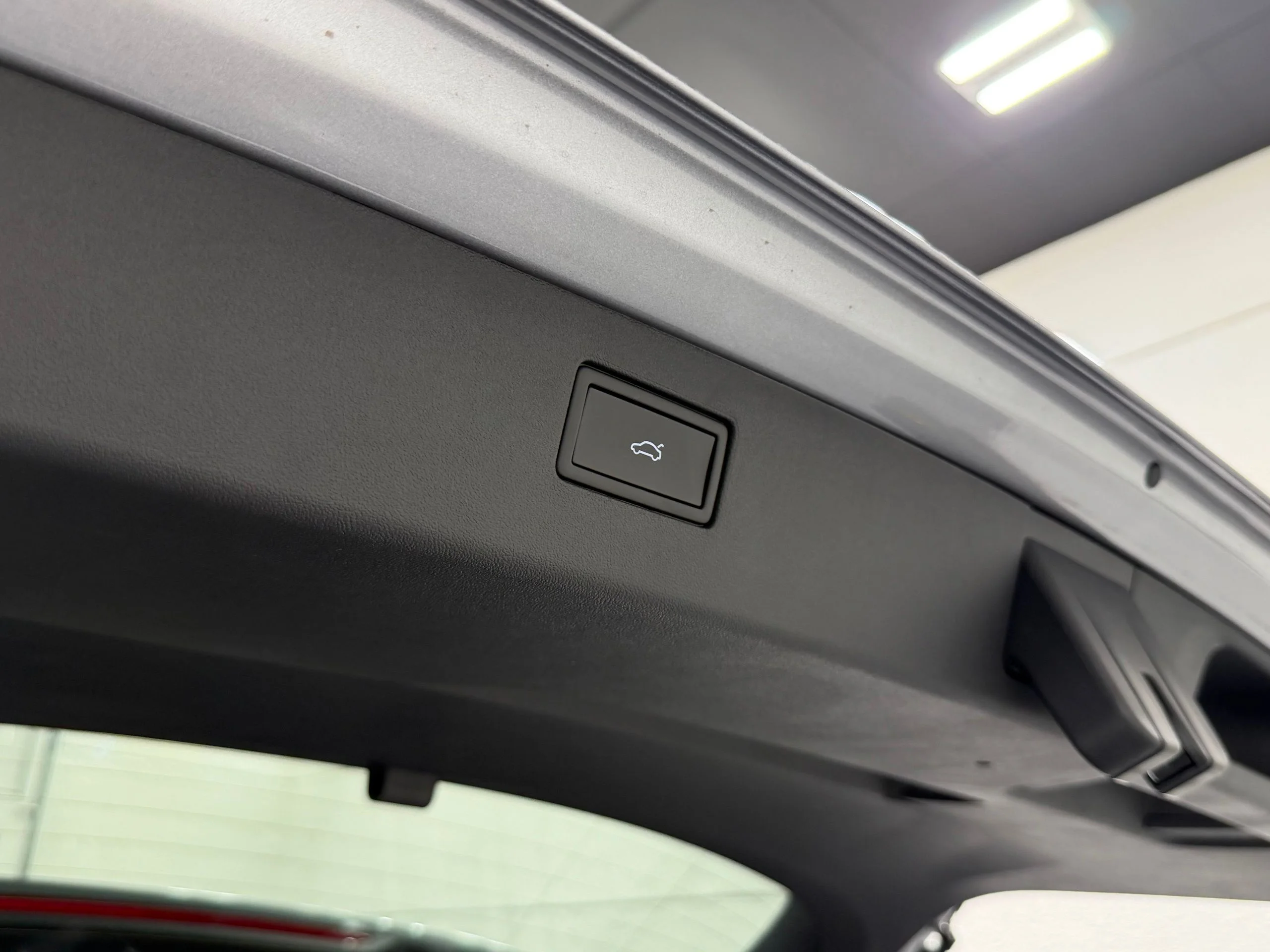 New 2026 Silver Volkswagen 2.0T SE image 25