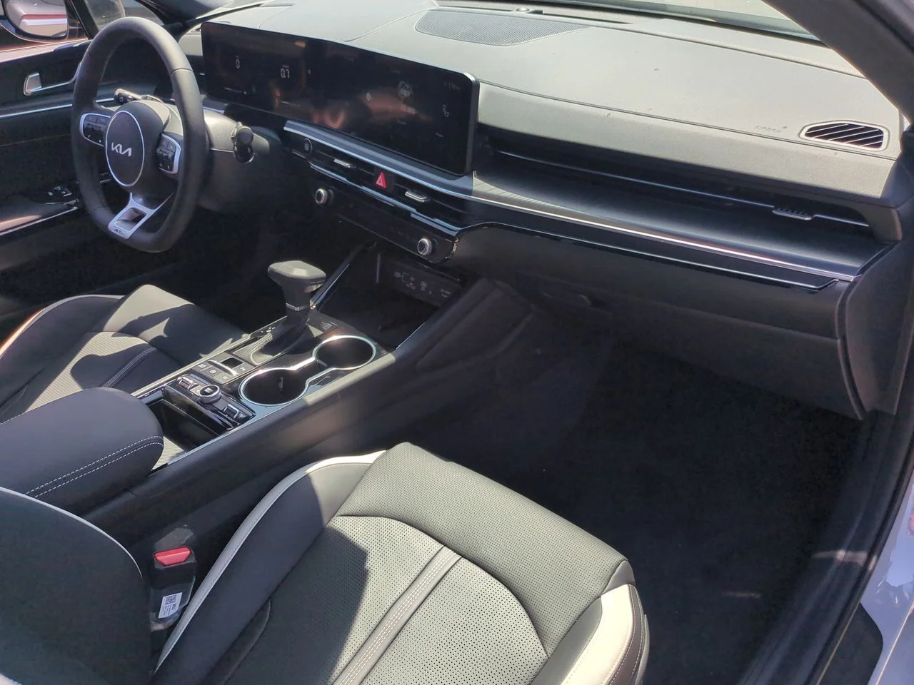 2026 Kia K5 GT-Line - Photo 28