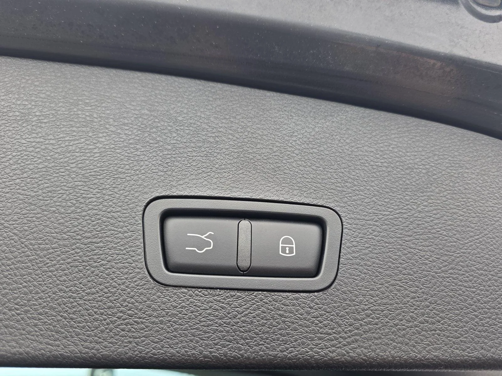 Used 2025 8 Ball Dodge GT Plus image 30