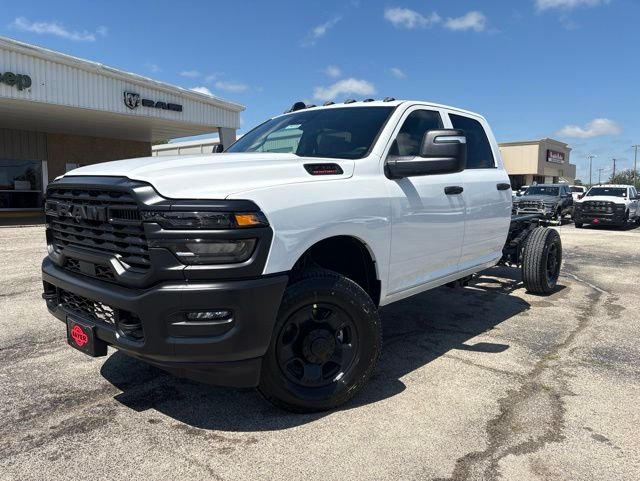 2026 RAM 3500 Tradesman 4X4 Crew Cab's photo