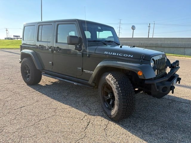 Used 2015 Green Jeep Unlimited Rubicon image 2