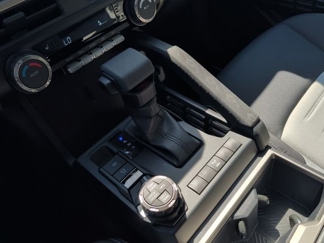 2026 Toyota Tacoma TRD Off Road - Photo 17