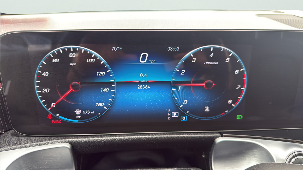 Used 2022 Gray Mercedes-Benz GLB 250 image 12