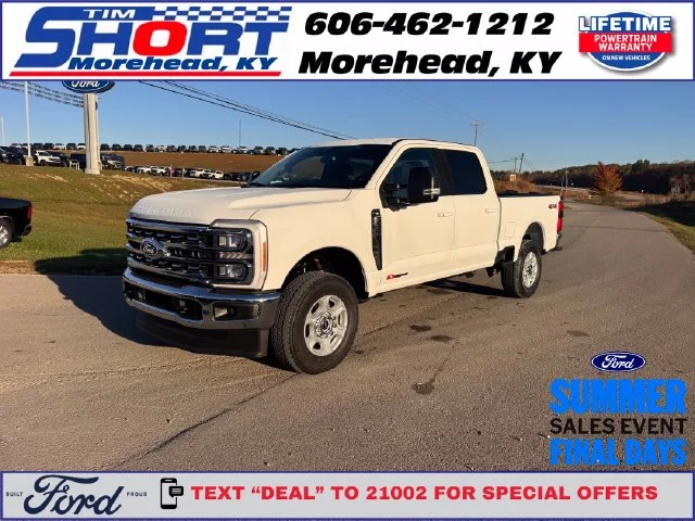 New 2027 White Ford XLT image 1