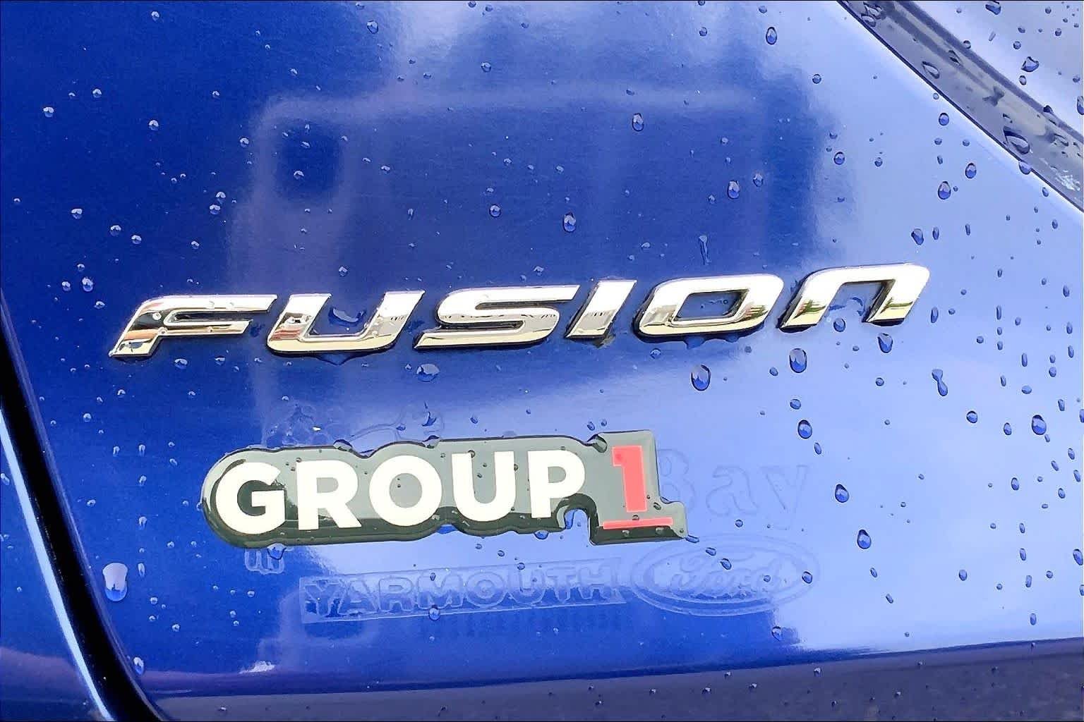 Used 2013 Deep Impact Blue Ford SE image 33