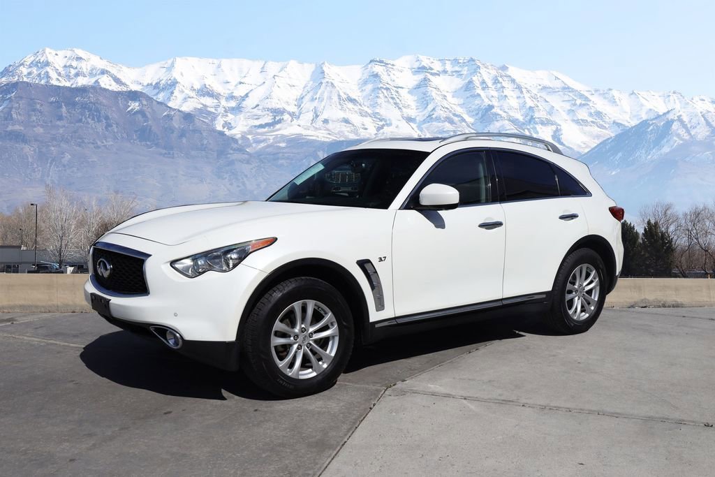 2017 INFINITI QX70 3.7 AWD's photo