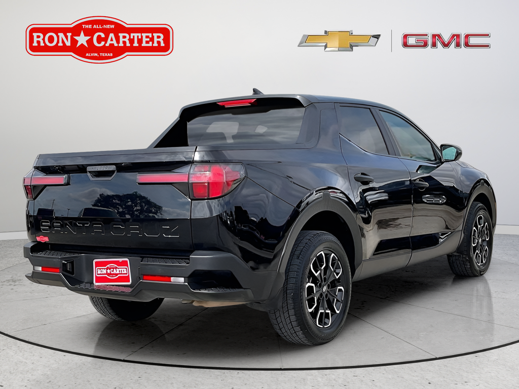 Used 2022 Black Hyundai SEL image 6