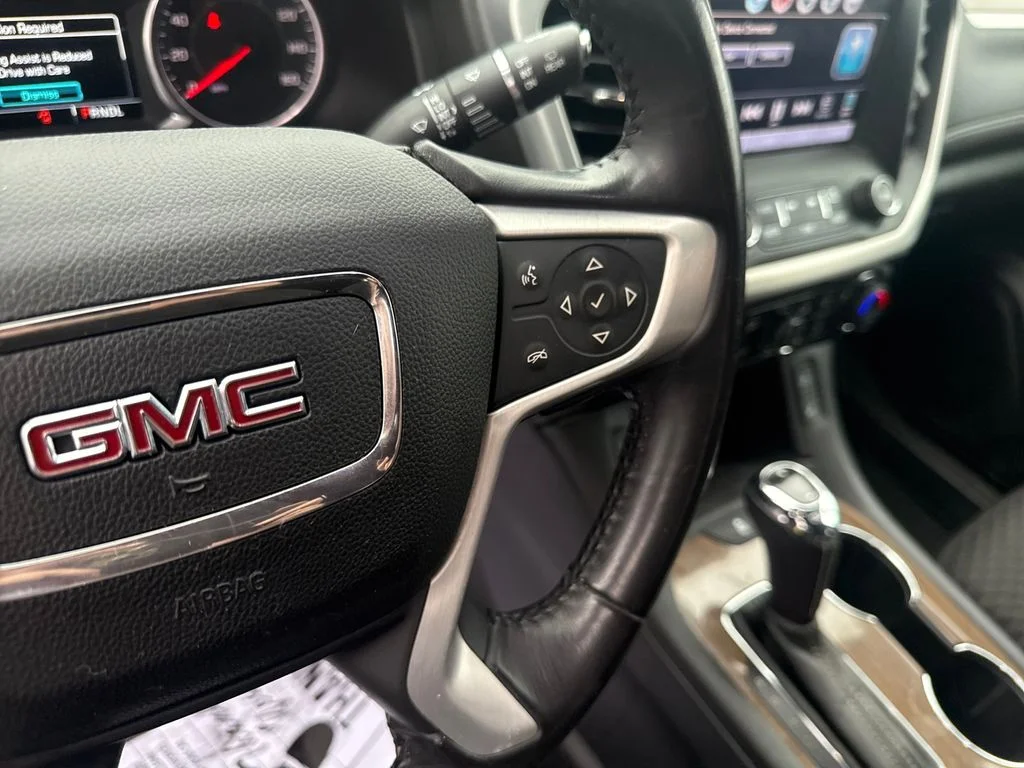 Used 2018 Blue GMC SLE-2 image 19