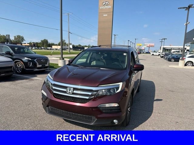 Used 2017 Red Honda EX-L image 5