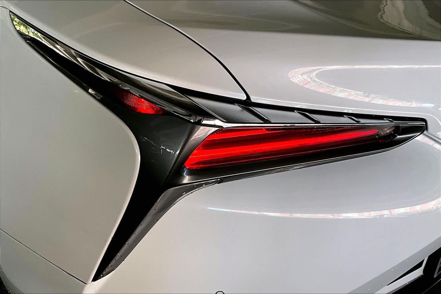 Used 2021 Ultra White Lexus  image 27