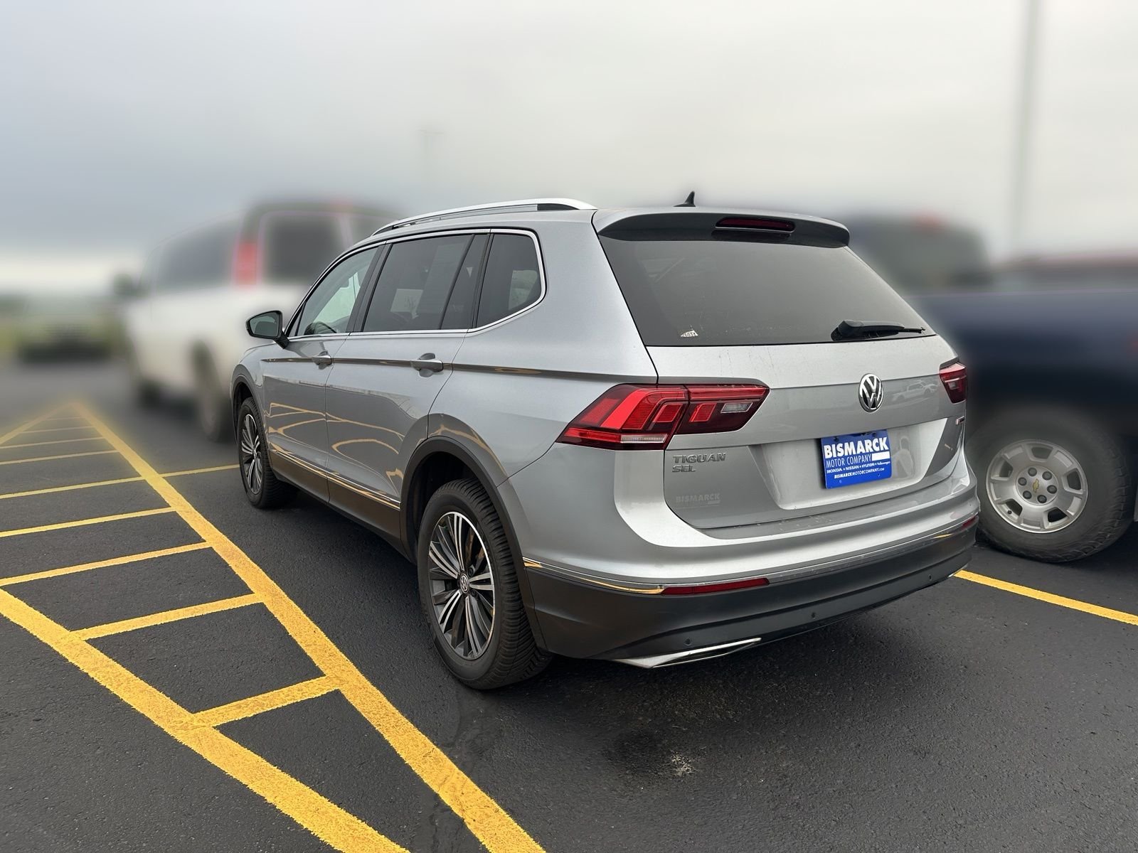 Used 2019 Silver Volkswagen 2.0T SE image 4