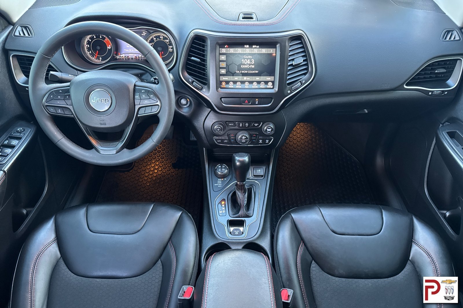 Used 2022 White Jeep Trailhawk image 14