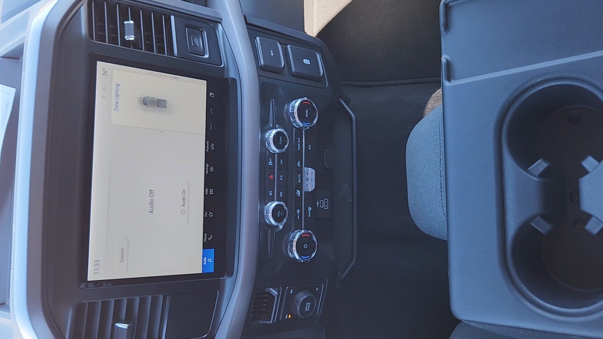 2025 Ford F-150 XLT - Photo 15