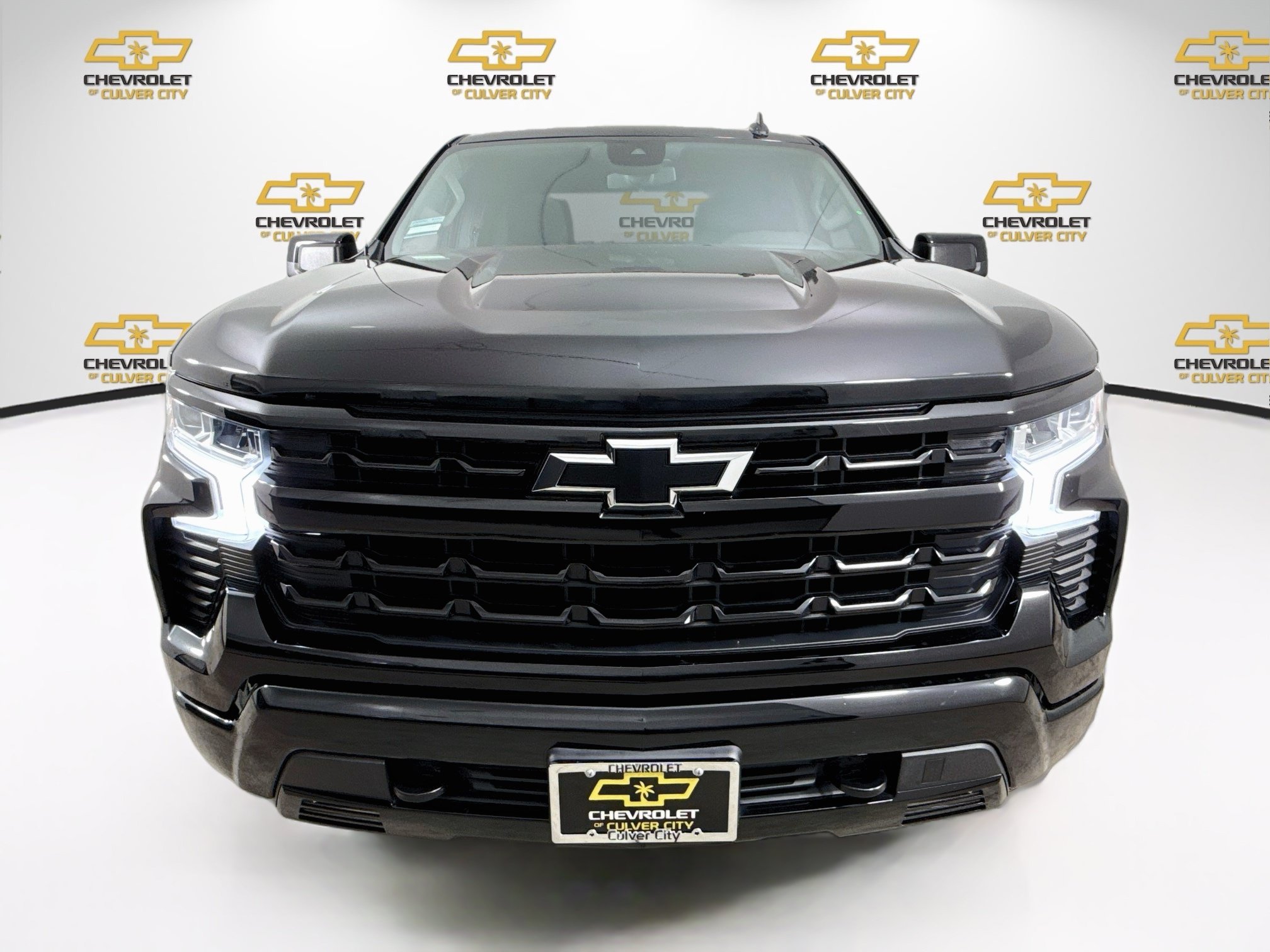 Used 2023 Black Chevrolet RST image 2