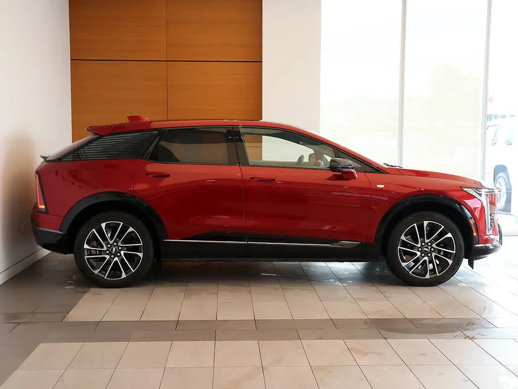 Certified Used 2025 Radiant Red Tintcoat Cadillac Sport 2 image 6