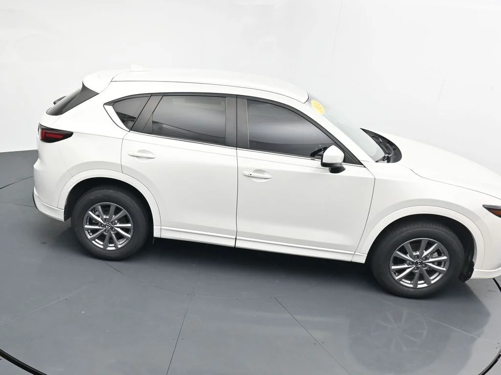 Used 2024 White Mazda 2.5 S Select Package image 27
