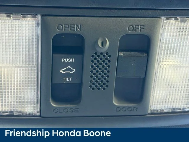 Used 2020 Blue Honda Si image 29
