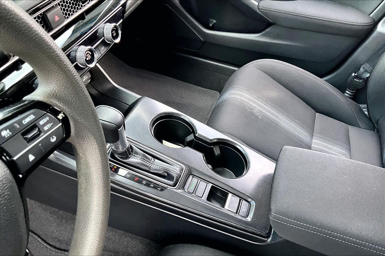2023 Honda Civic Hatchback LX - Photo 16