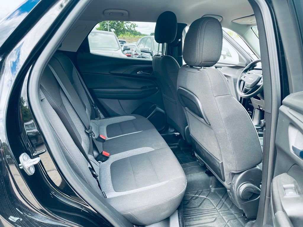 Used 2021 Black Chevrolet LT image 23
