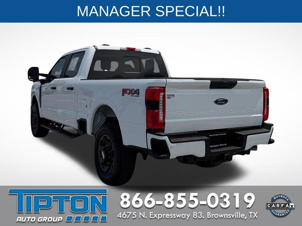 Used 2025 White Ford XL image 7
