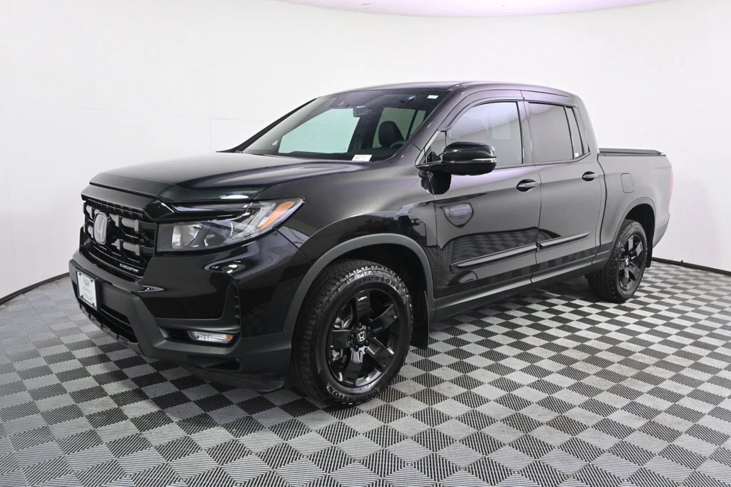 Used 2026 Honda Ridgeline Black Edition with VIN 5FPYK3F86TB007737 for sale in Minneapolis, Minnesota