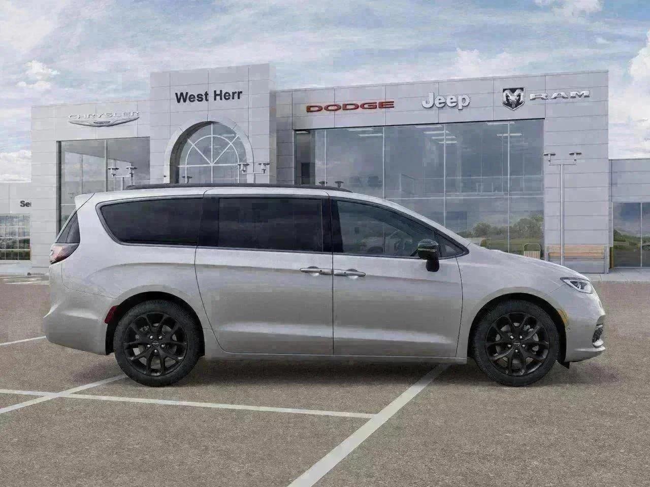 2026 Chrysler Pacifica Select - Photo 49