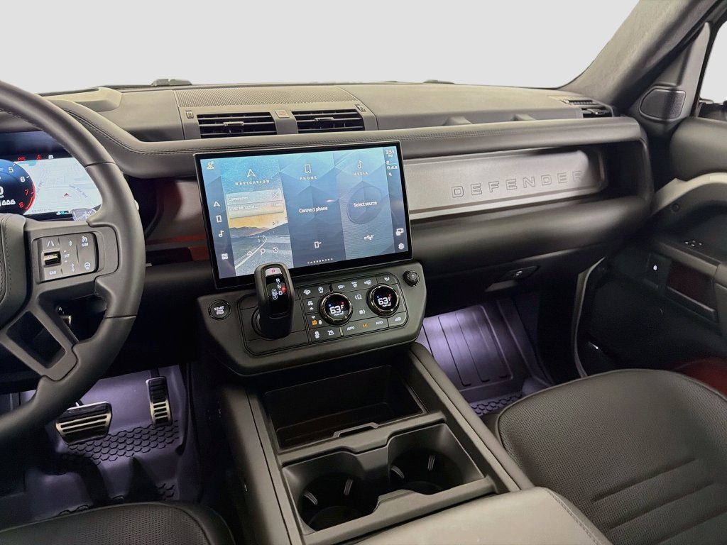 Used 2026 Gray Land Rover OCTA image 24