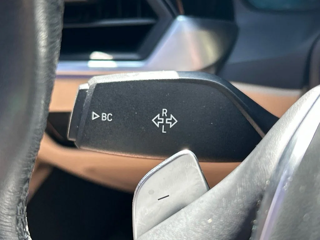 Used 2019 Jet Black BMW 330i image 29