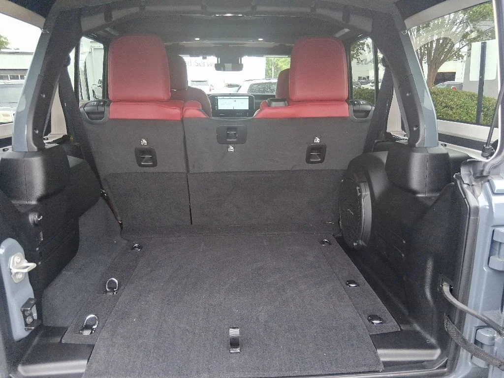 Used 2024 Gray Jeep Rubicon 392 image 19