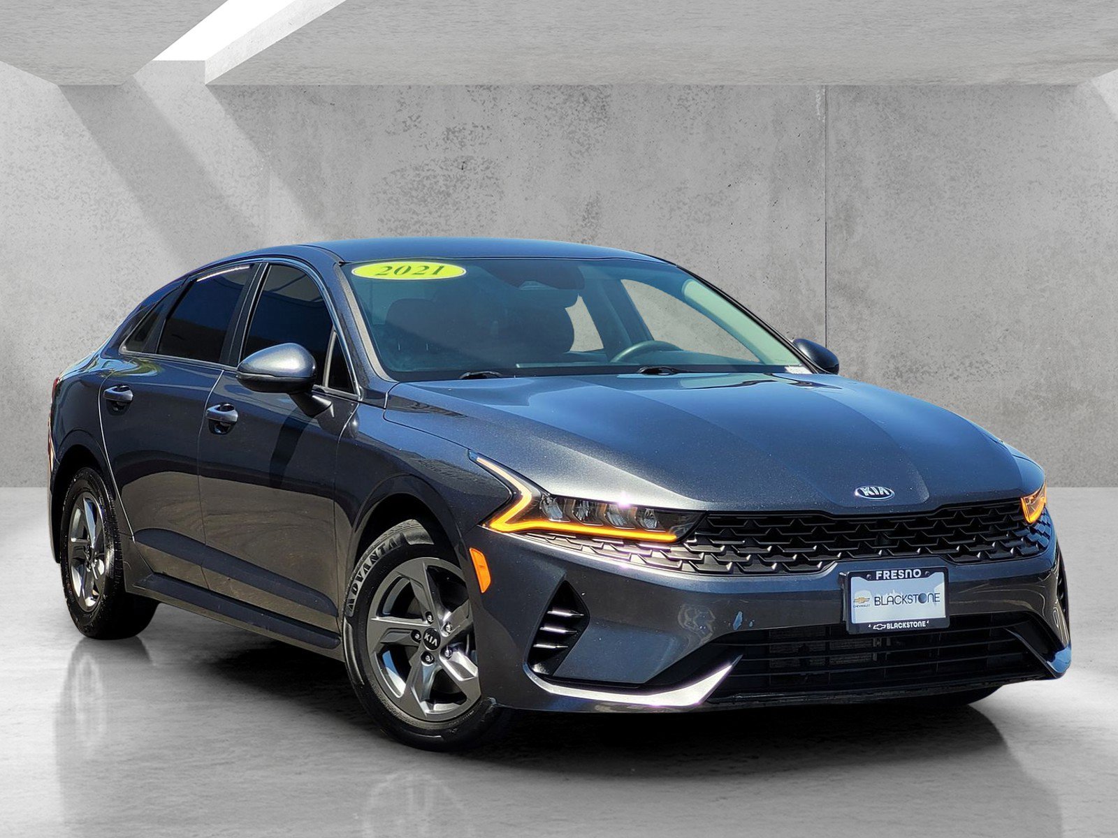 2021 Kia Optima LXS FWD's photo
