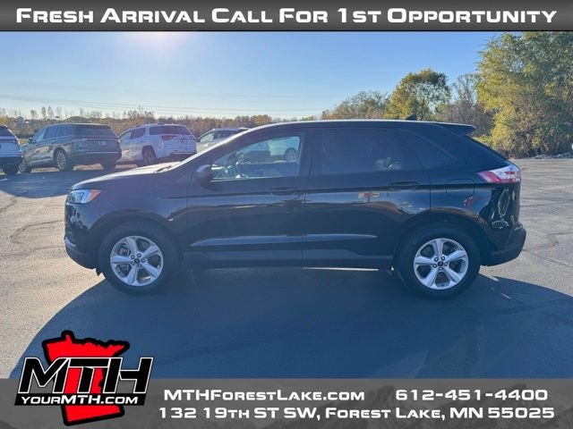 2021 Ford Edge SE photo 2