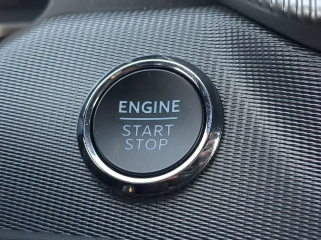 Used 2025 Gray Ford ST-Line image 35