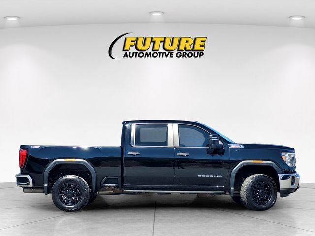 Used 2021 Black GMC Base image 3