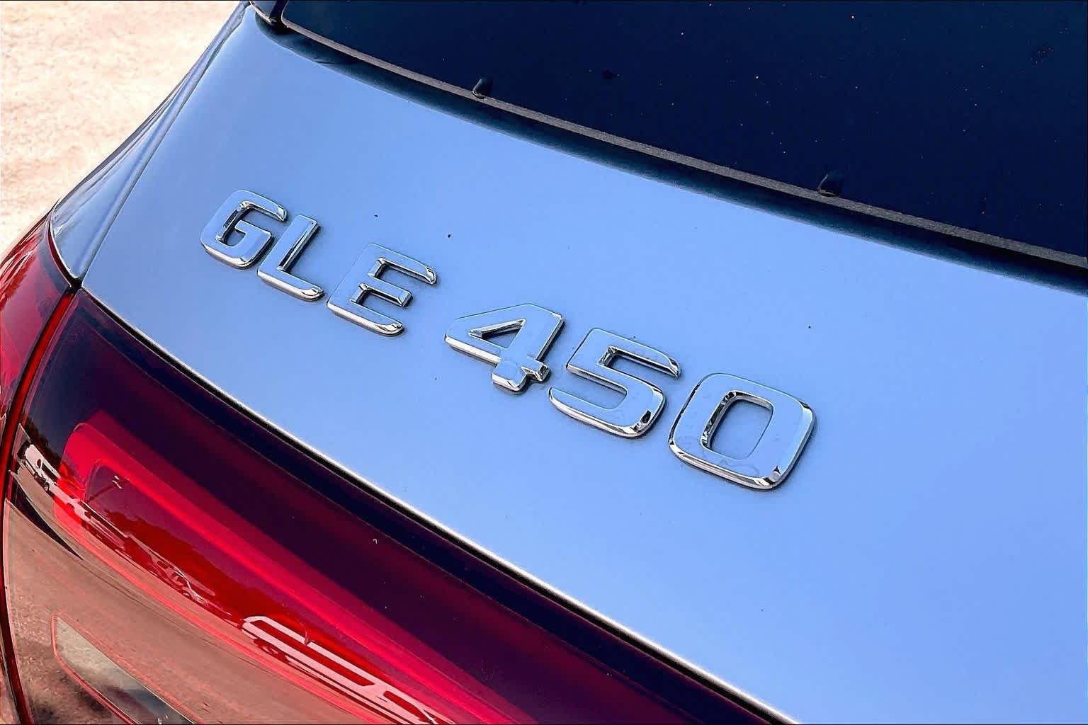 2025 Mercedes-Benz GLE GLE450 - Photo 10