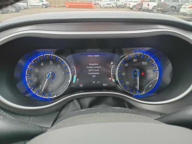 New 2026 Hydro Blue Pearl-Coat Exterior Paint Chrysler Select image 26