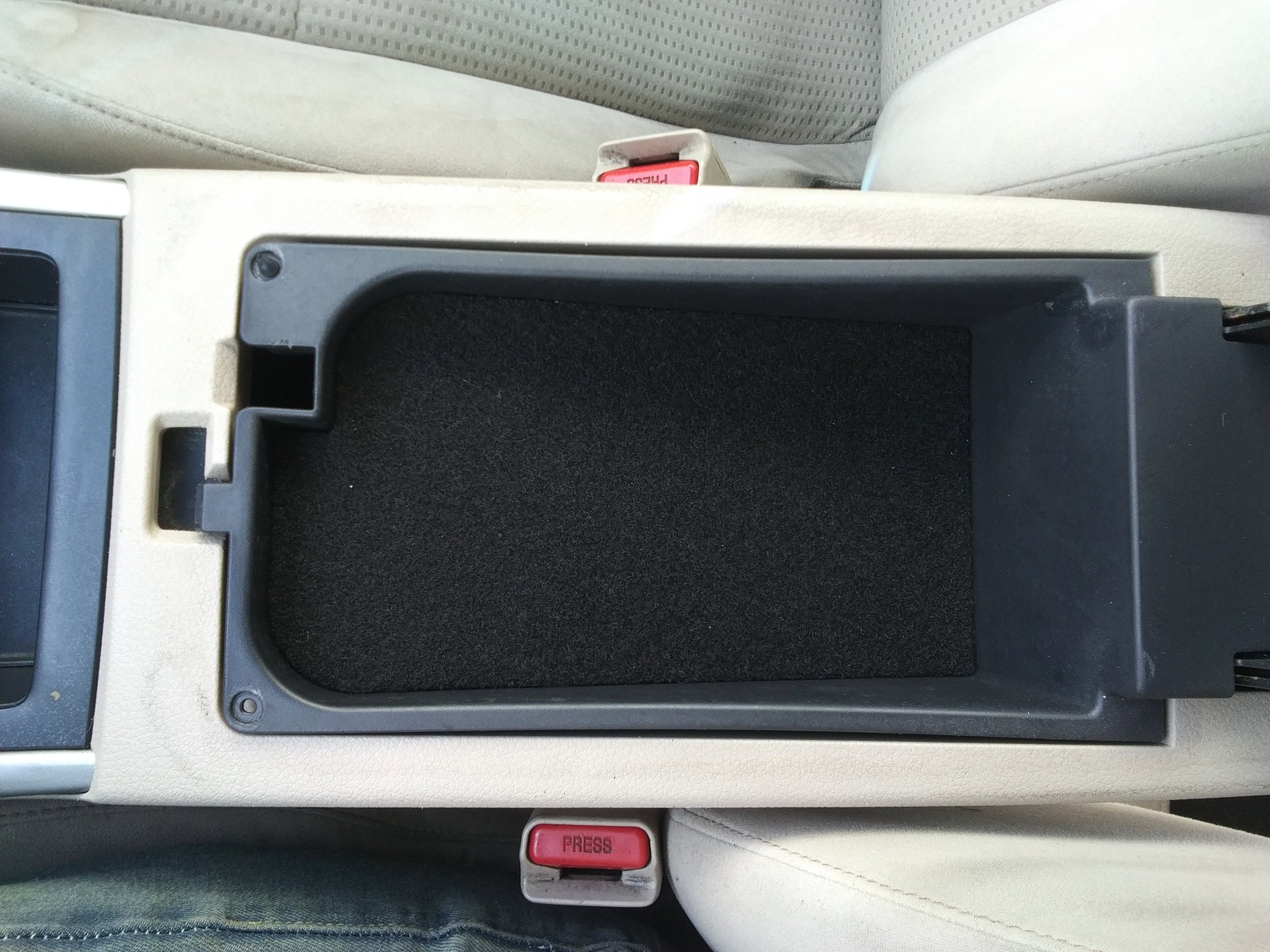 Used 2015 Red Nissan 2.5 S image 14