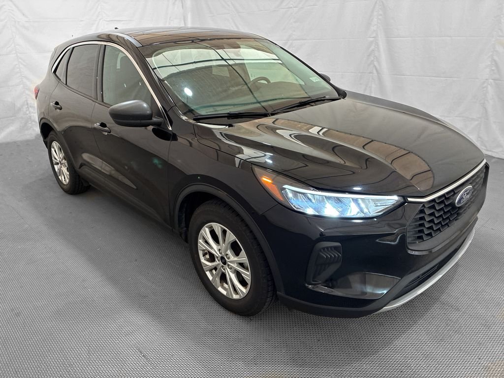 Used 2024 Black Ford Active image 10