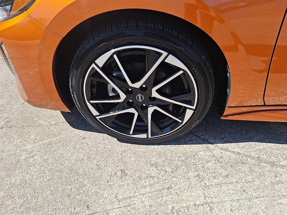Certified Used 2024 Monarch Orange Metallic/Super Black Nissan SR image 8