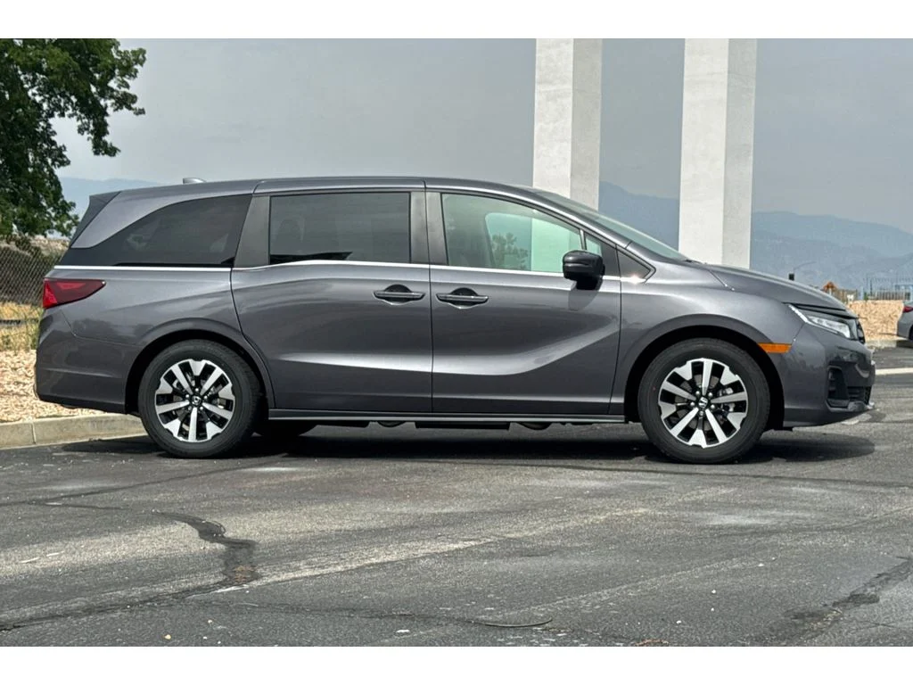 New 2026 Modern Steel Metallic Honda EX-L image 3